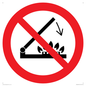 PM12684: Prohibition: Do not shut lid when burners are operating