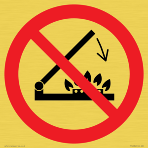 PM12684: Prohibition: Do not shut lid when burners are operating