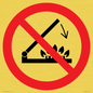 PM12684: Prohibition: Do not shut lid when burners are operating