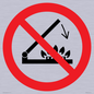 PM12684: Prohibition: Do not shut lid when burners are operating