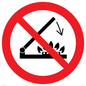 PM12684: Prohibition: Do not shut lid when burners are operating