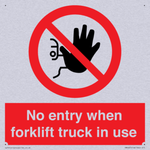 PM5695: No entry when forklift truck in use Prohibition Sign