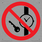 PV11252: P008 Prohibition: No metallic articles or watches
