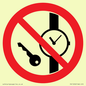 PV11252: P008 Prohibition: No metallic articles or watches