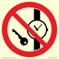 PV11252: P008 Prohibition: No metallic articles or watches