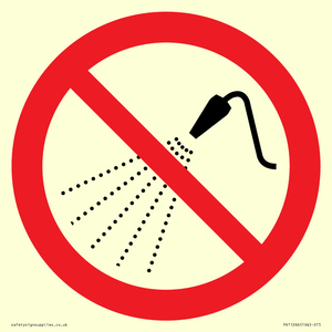 PV11266: P016 Prohibition: Do not spray with water