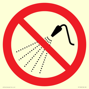 PV11266: P016 Prohibition: Do not spray with water
