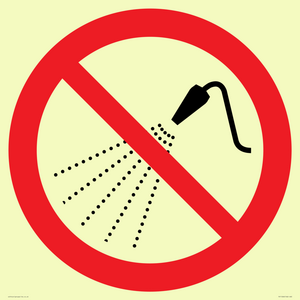 PV11266: P016 Prohibition: Do not spray with water