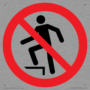 PV11272: P019 Prohibition: No stepping on surface