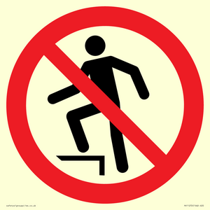 PV11272: P019 Prohibition: No stepping on surface