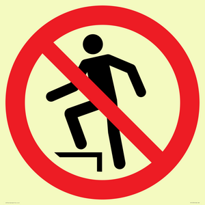PV11272: P019 Prohibition: No stepping on surface