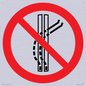 PV11308: Prohibition: Do not leave the tow-track
