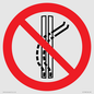 PV11308: Prohibition: Do not leave the tow-track