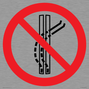 PV11308: Prohibition: Do not leave the tow-track