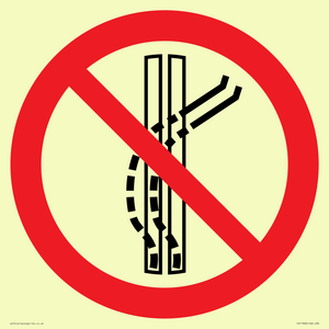 PV11308: Prohibition: Do not leave the tow-track