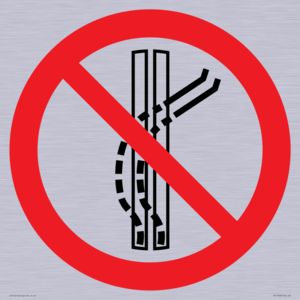 PV11308: Prohibition: Do not leave the tow-track