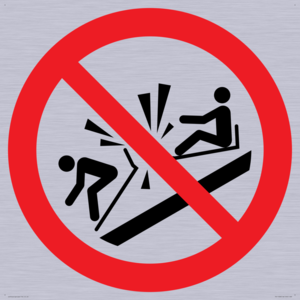 PV11328: Prohibition: Do not ram into toboggans