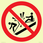 PV11328: Prohibition: Do not ram into toboggans