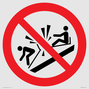 PV11328: Prohibition: Do not ram into toboggans