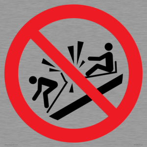PV11328: Prohibition: Do not ram into toboggans