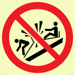 PV11328: Prohibition: Do not ram into toboggans