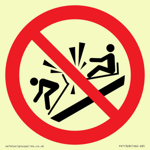 PV11328: Prohibition: Do not ram into toboggans