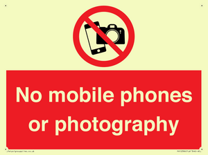 PV12396: No mobile phones or photography