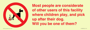 PV14828: Most people pick up their dog's poo