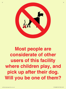 PV14828: Most people pick up their dog's poo