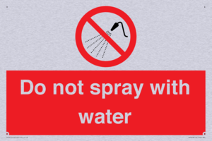 PV7618: Do not spray with water