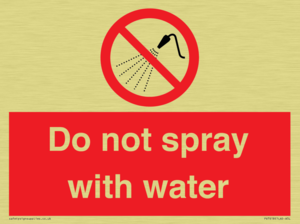 PV7618: Do not spray with water