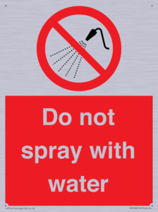 PV7618: Do not spray with water