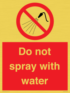 PV7618: Do not spray with water
