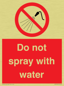 PV7618: Do not spray with water