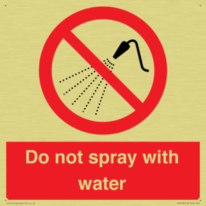 PV7618: Do not spray with water