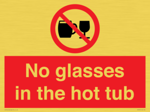PV7931: No glasses in the hot tub