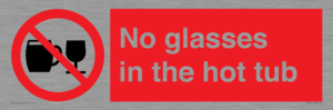 PV7931: No glasses in the hot tub