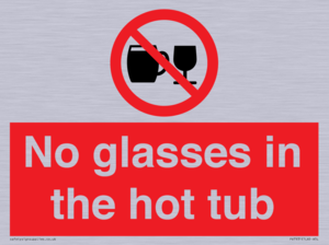 PV7931: No glasses in the hot tub