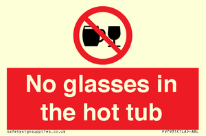 PV7931: No glasses in the hot tub