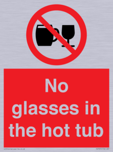 PV7931: No glasses in the hot tub