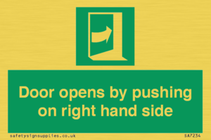 SA7234: Door opens by pushing on right hand side