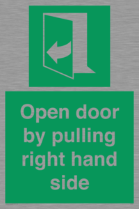 SA7301: Open door by pulling right hand side