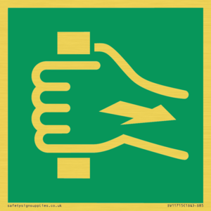 SV11715: E904 safe condition pull bar to open