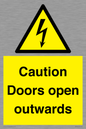 WA5670: Caution Doors open outwards