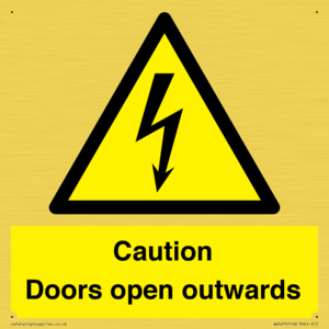 WA5670: Caution Doors open outwards