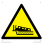 WL11194: W519 Warning: Grounding narrow boat on lock cill