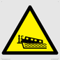 WL11194: W519 Warning: Grounding narrow boat on lock cill
