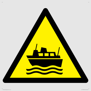 WL11200: W522  Warning: Ferries/crossing vessels