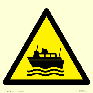 WL11200: W522  Warning: Ferries/crossing vessels