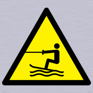 WL11964: W045 Warning: Towed water activity area